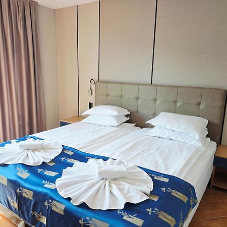 סאני ביץ' Bora Bora Hotel מראה חיצוני תמונה