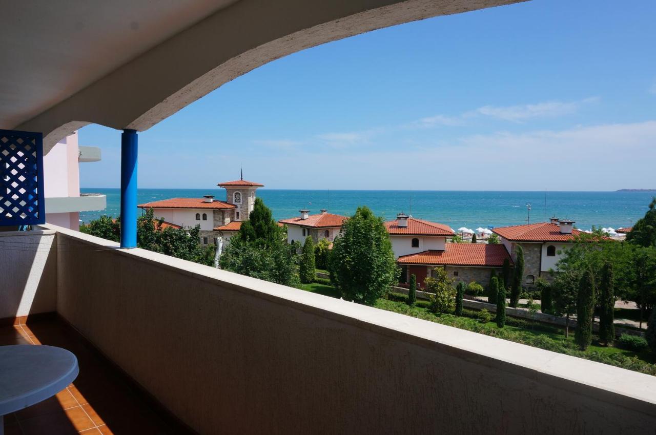 סאני ביץ' Bora Bora Hotel מראה חיצוני תמונה