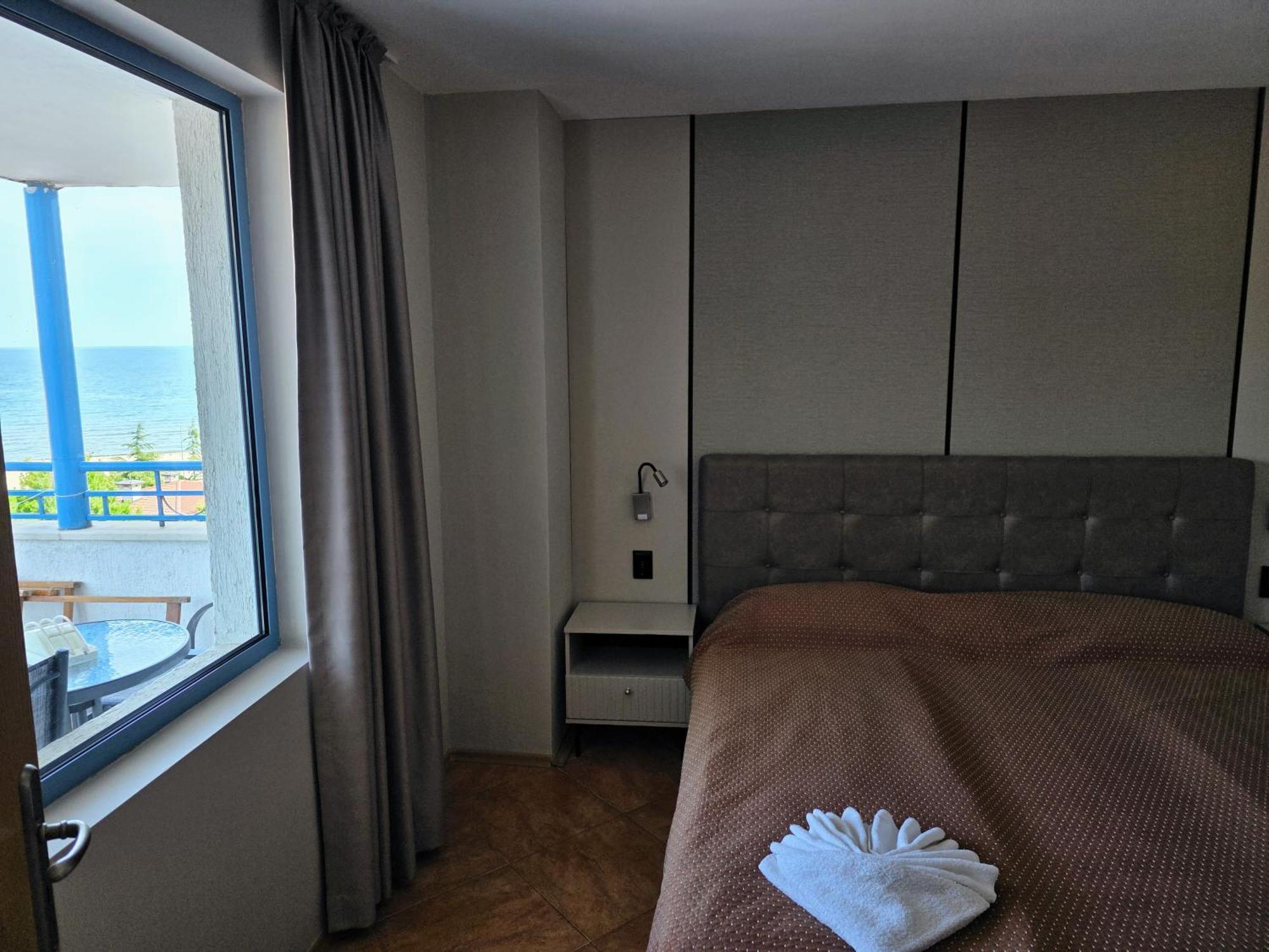 סאני ביץ' Bora Bora Hotel מראה חיצוני תמונה