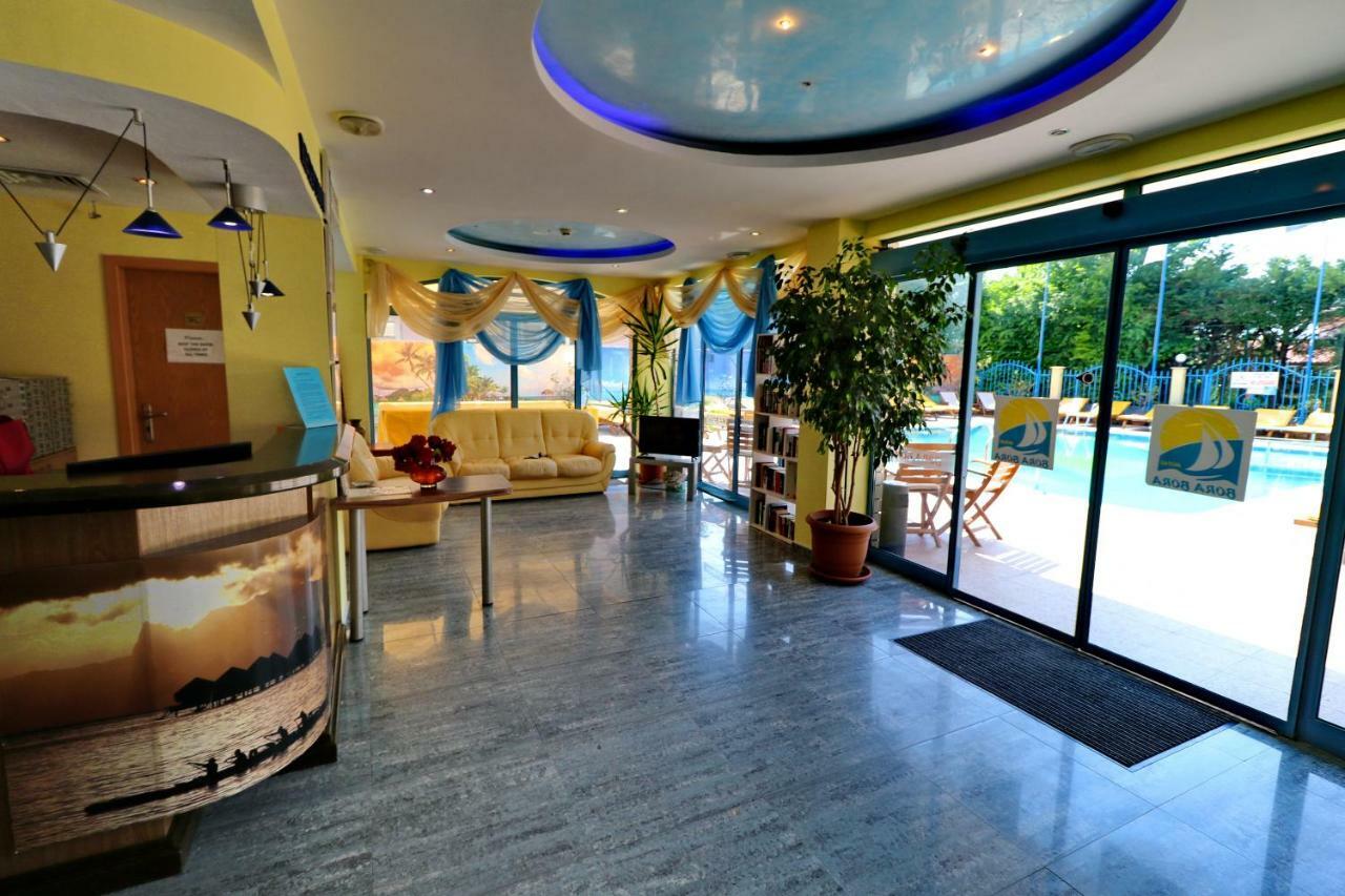 סאני ביץ' Bora Bora Hotel מראה חיצוני תמונה