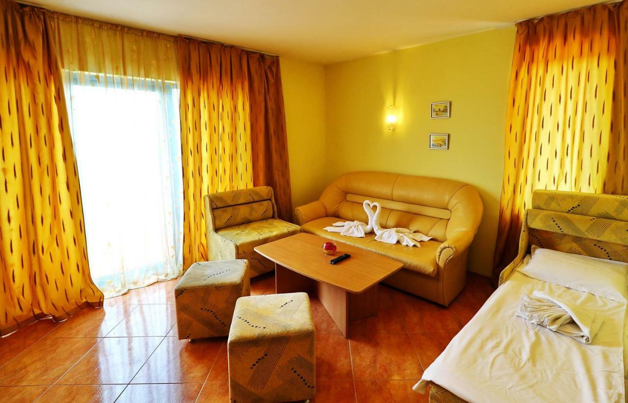 סאני ביץ' Bora Bora Hotel מראה חיצוני תמונה